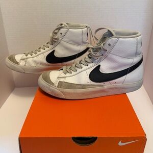 Nike Blazer Mid White/Black 4.5Y